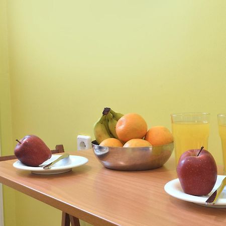 Cozy And Cute Apartment At Kolonaki Atenas Exterior foto